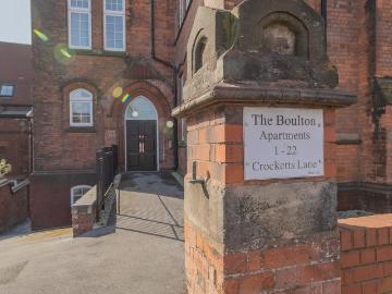 1 bedroom flat for sale