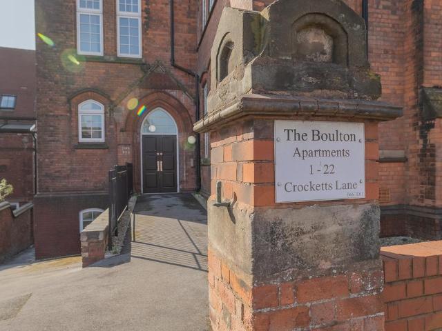 1 bedroom flat for sale