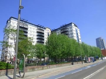 1 bedroom flat for sale