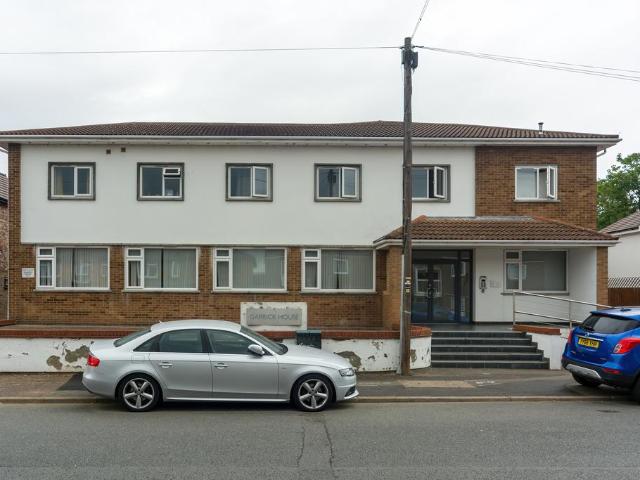 1 bedroom flat for sale