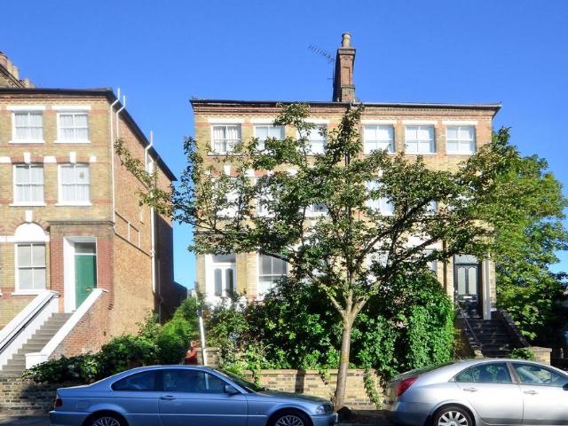 1 bedroom flat for sale