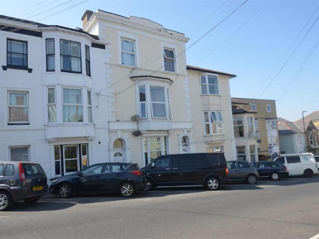1 bedroom flat for sale
