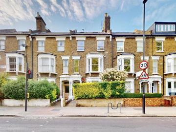 1 bedroom flat for sale