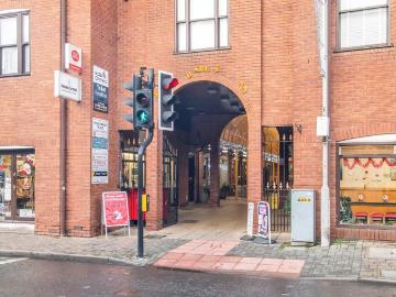 1 bedroom flat for sale