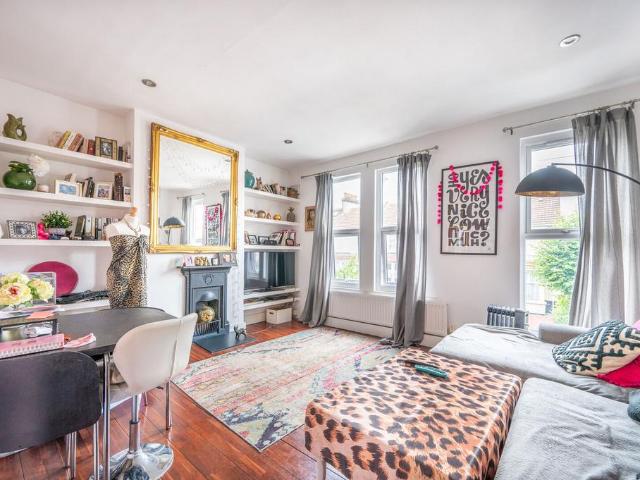 1 bedroom flat for sale
