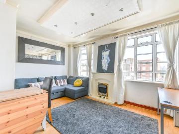 1 bedroom flat for sale