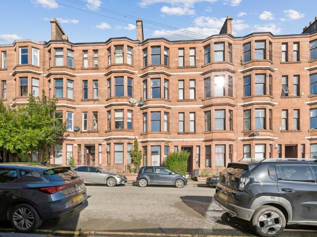 1 bedroom flat for sale