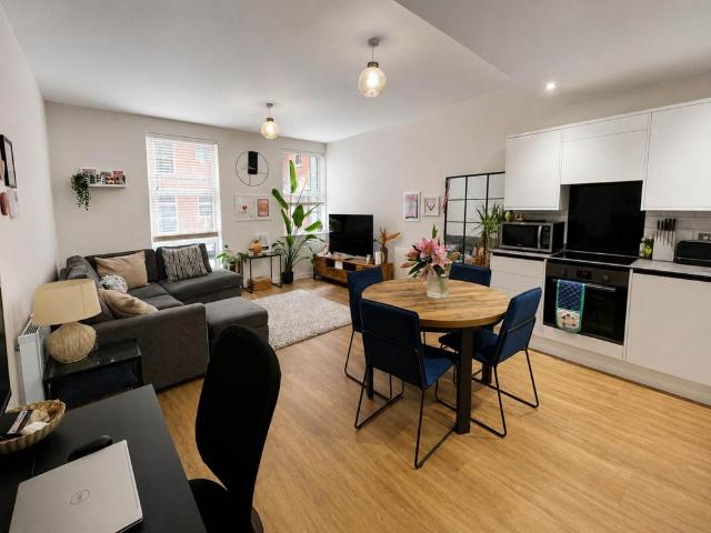 1 bedroom flat for sale