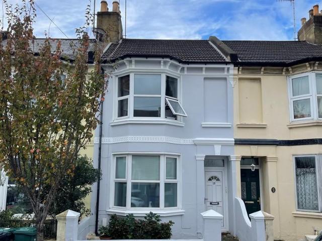 1 bedroom flat for sale