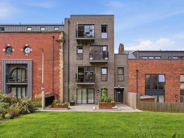 1 bedroom flat for sale