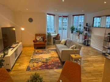 1 bedroom flat for sale