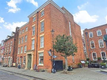 Ludlow, Shropshire county, Midlands - Swimming pool