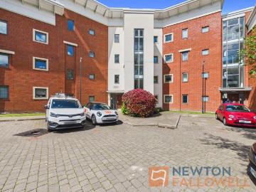 1 bedroom flat for sale
