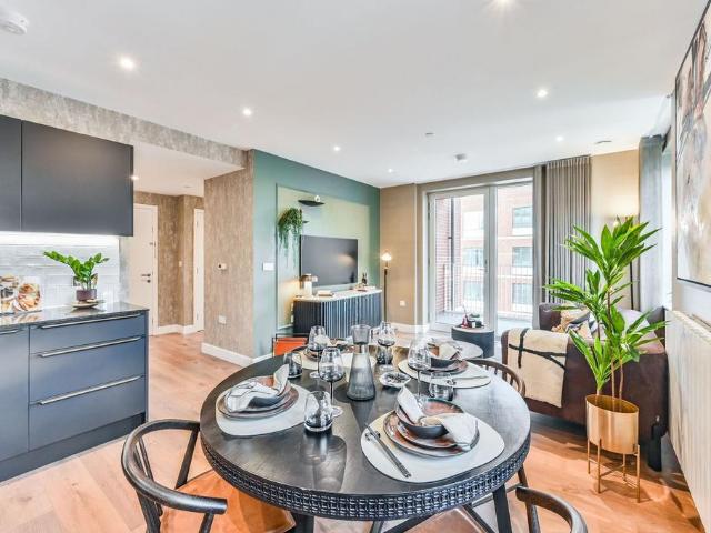 1 bedroom flat for sale