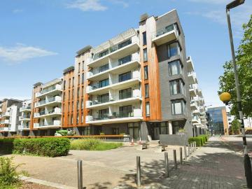 1 bedroom flat for sale