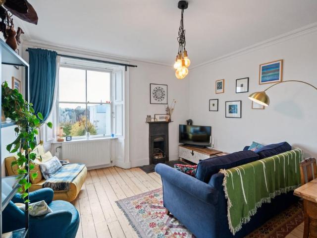 1 bedroom flat for sale