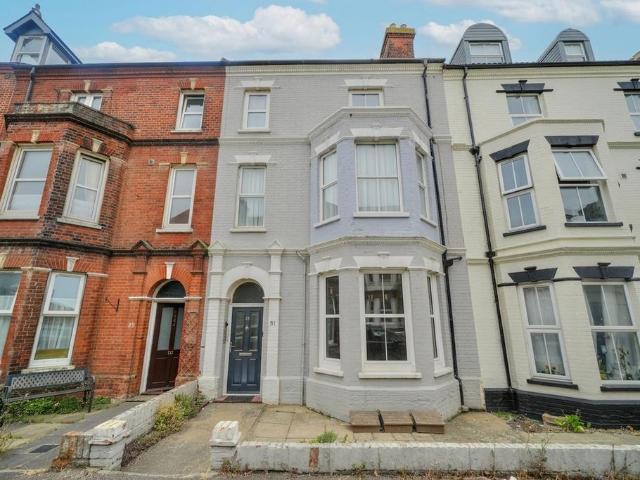 1 bedroom flat for sale