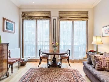 1 bedroom flat for sale