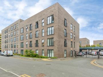 1 bedroom flat for sale