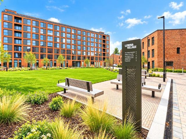 1 bedroom flat for sale