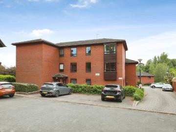 1 bedroom flat for sale