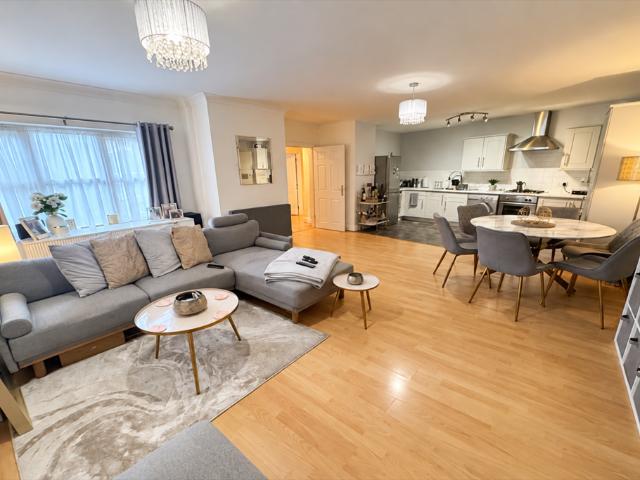 1 bedroom flat for sale