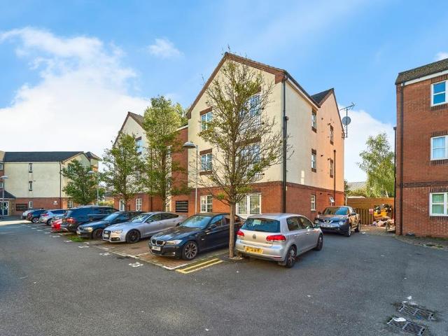 1 bedroom flat for sale