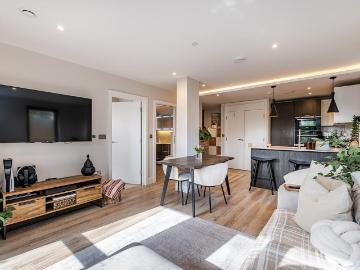 1 bedroom flat for sale