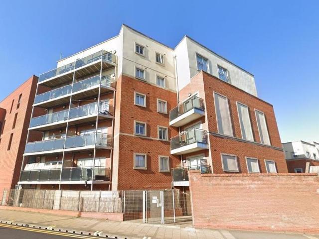 1 bedroom flat for sale