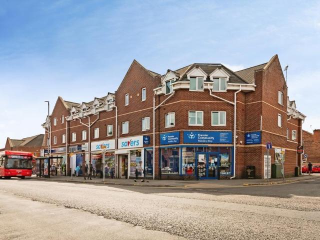 1 bedroom flat for sale