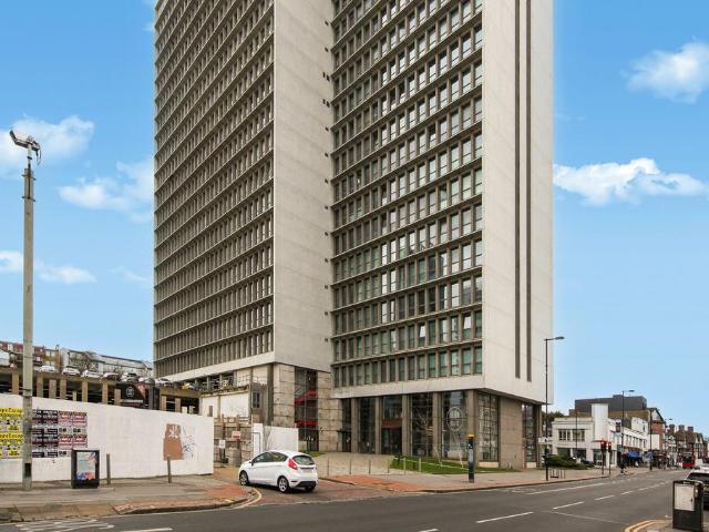 1 bedroom flat for sale