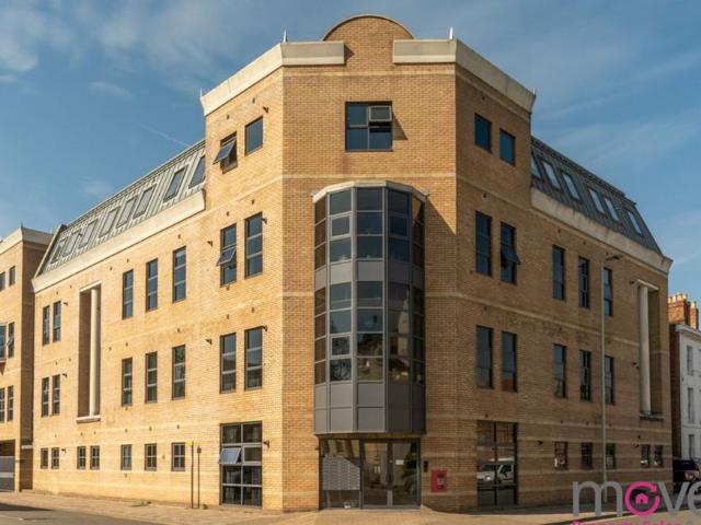 1 bedroom flat for sale