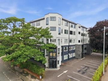 1 bedroom flat for sale