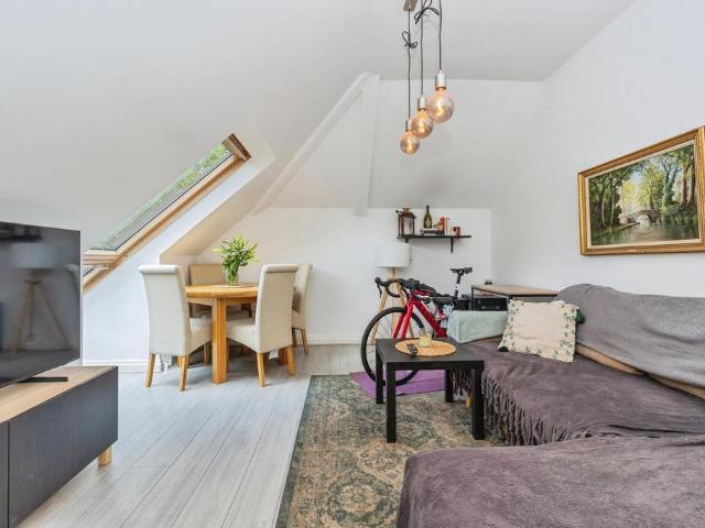 1 bedroom flat for sale
