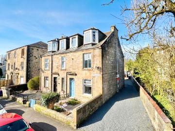 Flat for sale in Shetland - Equipped kitchen