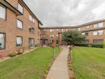 1 bedroom flat for sale