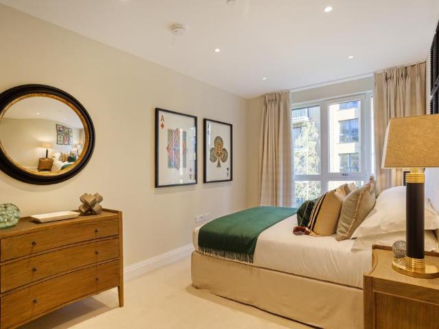 1 bedroom flat for sale
