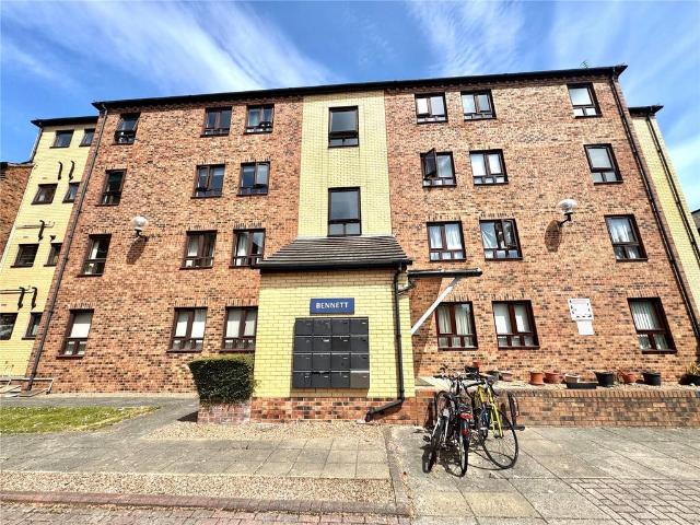 1 bedroom flat for sale