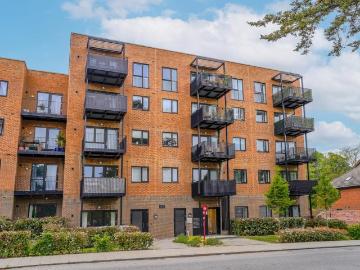 1 bedroom flat for sale