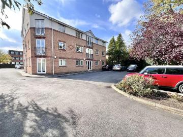 1 bedroom flat for sale