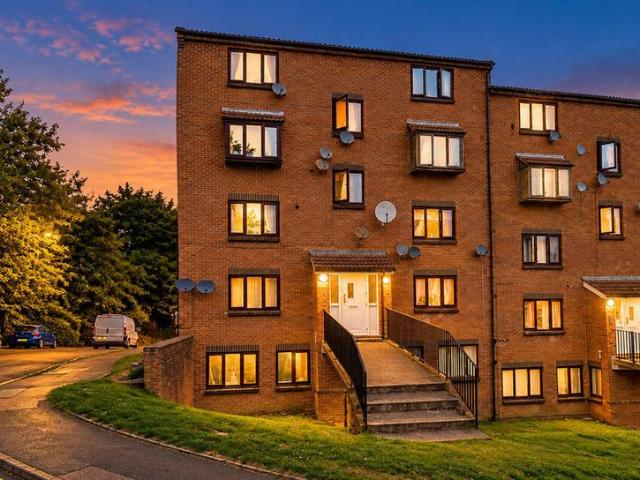 1 bedroom flat for sale