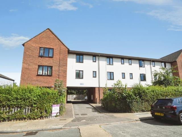 1 bedroom flat for sale