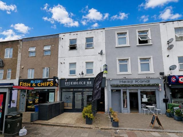 1 bedroom flat for sale