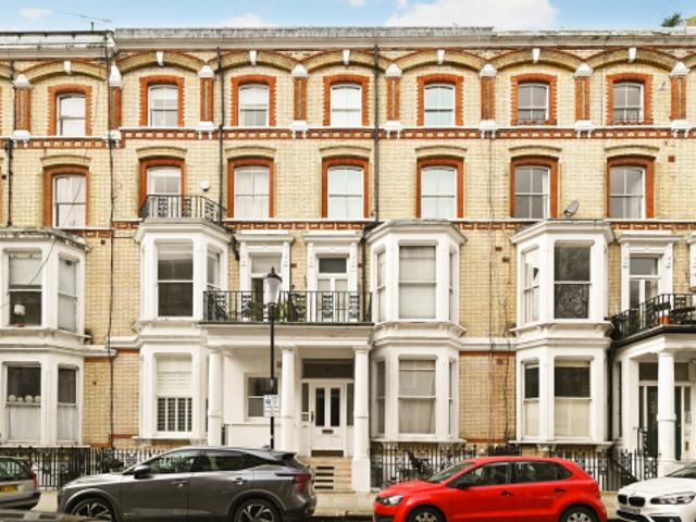 1 bedroom flat for sale