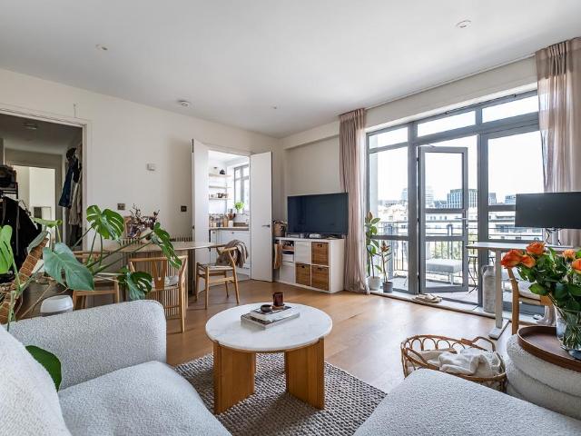 1 bedroom flat for sale