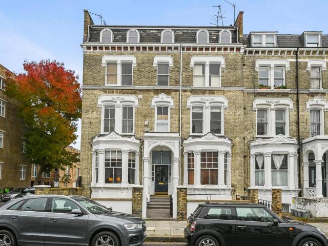 1 bedroom flat for sale