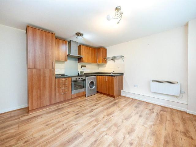 1 bedroom flat for sale