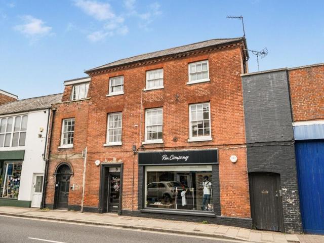 1 bedroom flat for sale