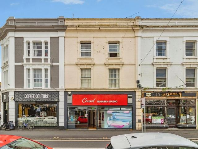 1 bedroom flat for sale