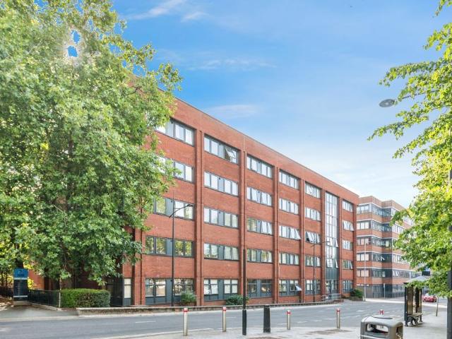 1 bedroom flat for sale